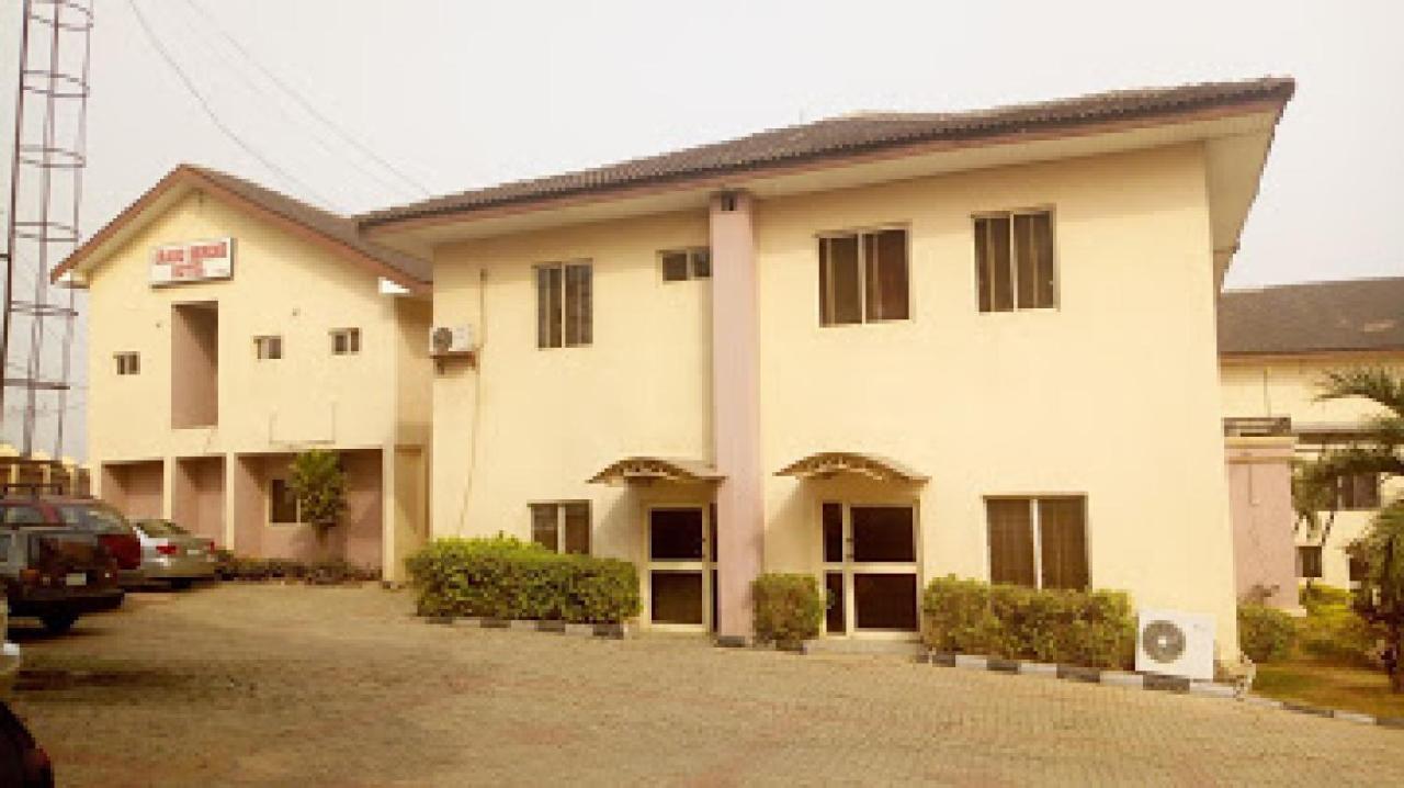 Room In Lodge - Grand Serene Hotel-Ibadan Exterior photo